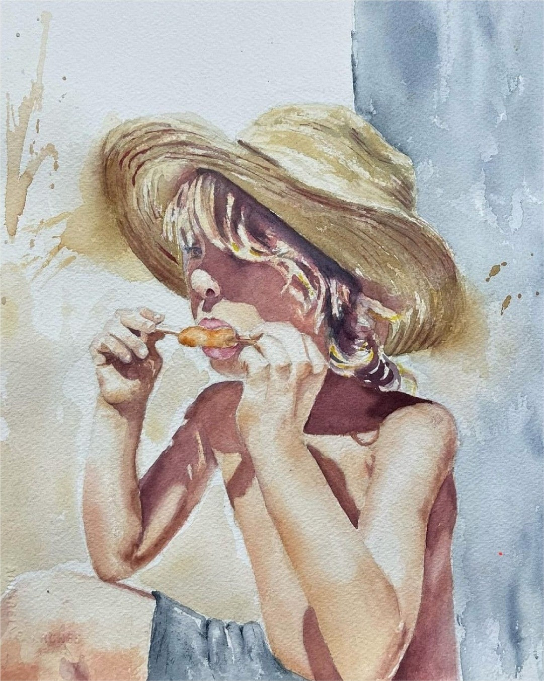 Acuarela de una mujer con sombrero de paja comiendo un helado.